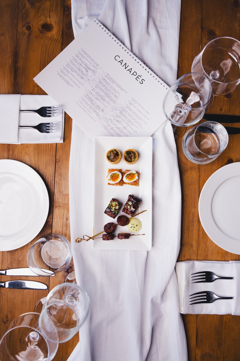 A stunning venue at Woolas Barn shooting their tasting event with Fusion Event Bars.