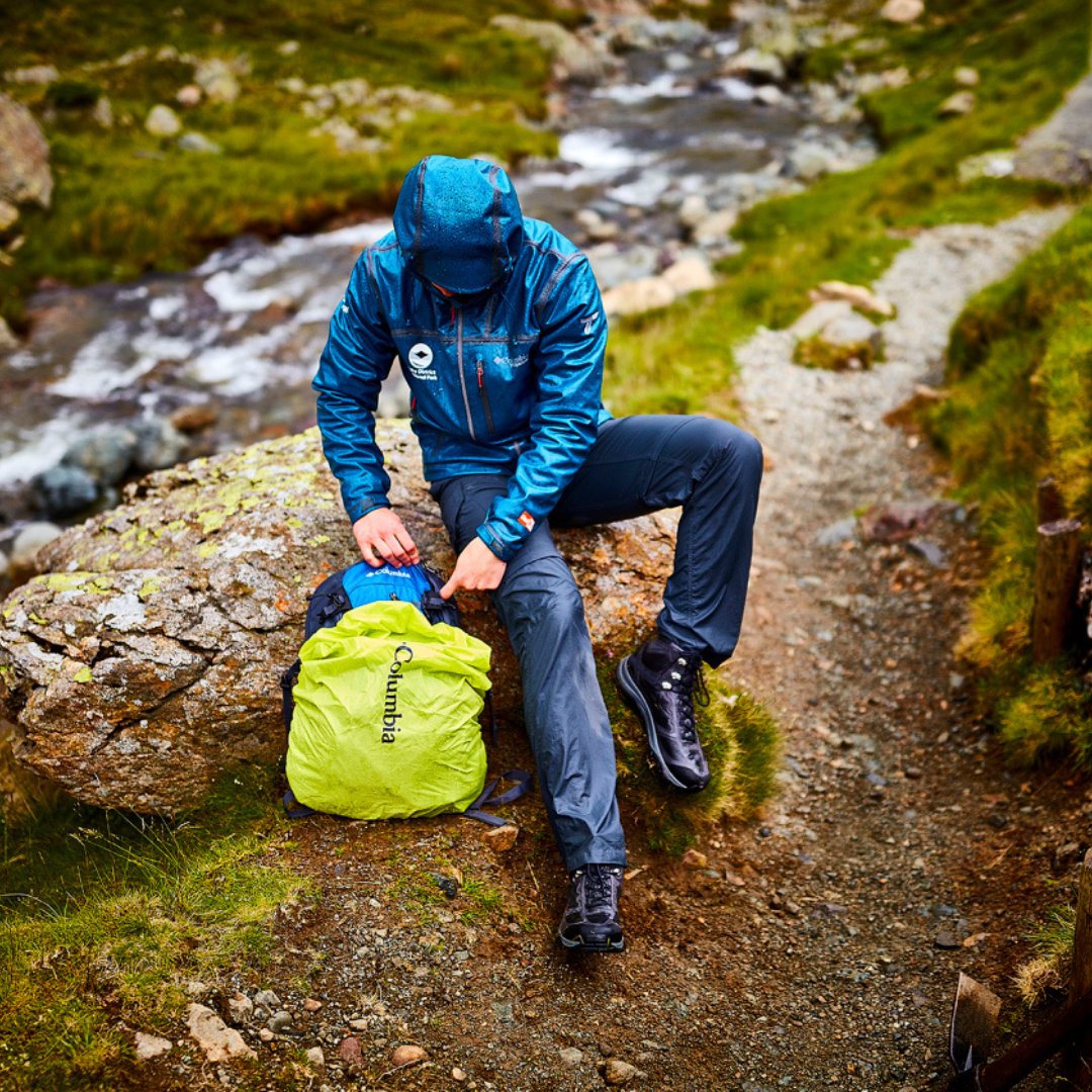 Be prepared for your Lake District adventures this weekend 🌦️ Keep up to date with the latest weather and plan your route and pack your bag accordingly ☔ Check out our list of rainy day things to do: ow.ly/sRvg50R95i3
