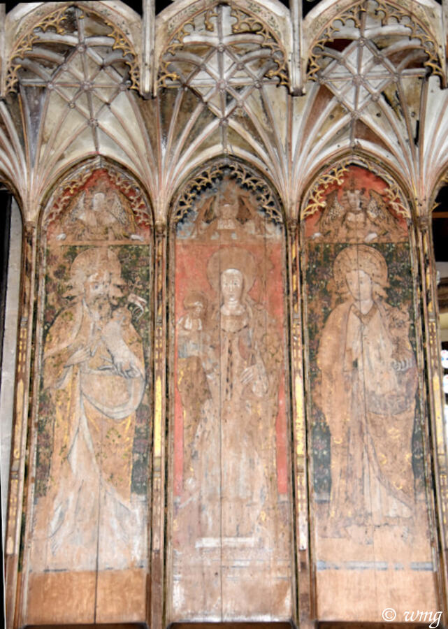 #ScreenSaturday
Detail of the 15th C screen, Virgin and child, 2 St John Evangelist and Baptist, wonderful angels above the saints
Assumption of the Blessed Virgin Mary, Attleborough, #Norfolk