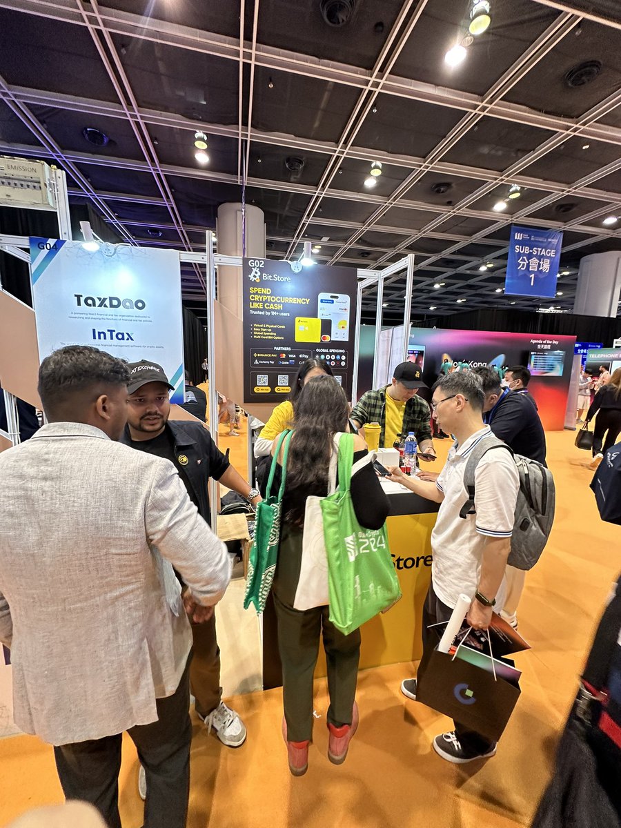 BitStore.com | $STORE (@www_bit_store) on Twitter photo Wow this is lit!🔥
Our booth is always crowded like this, come to meet us and get your gifts now!
📍G02 <a href="/festival_web3/">Web3Festival</a> Wow this is lit!🔥
Our booth is always crowded like this, come to meet us and get your gifts now!
📍G02 <a href="/festival_web3/">Web3Festival</a>