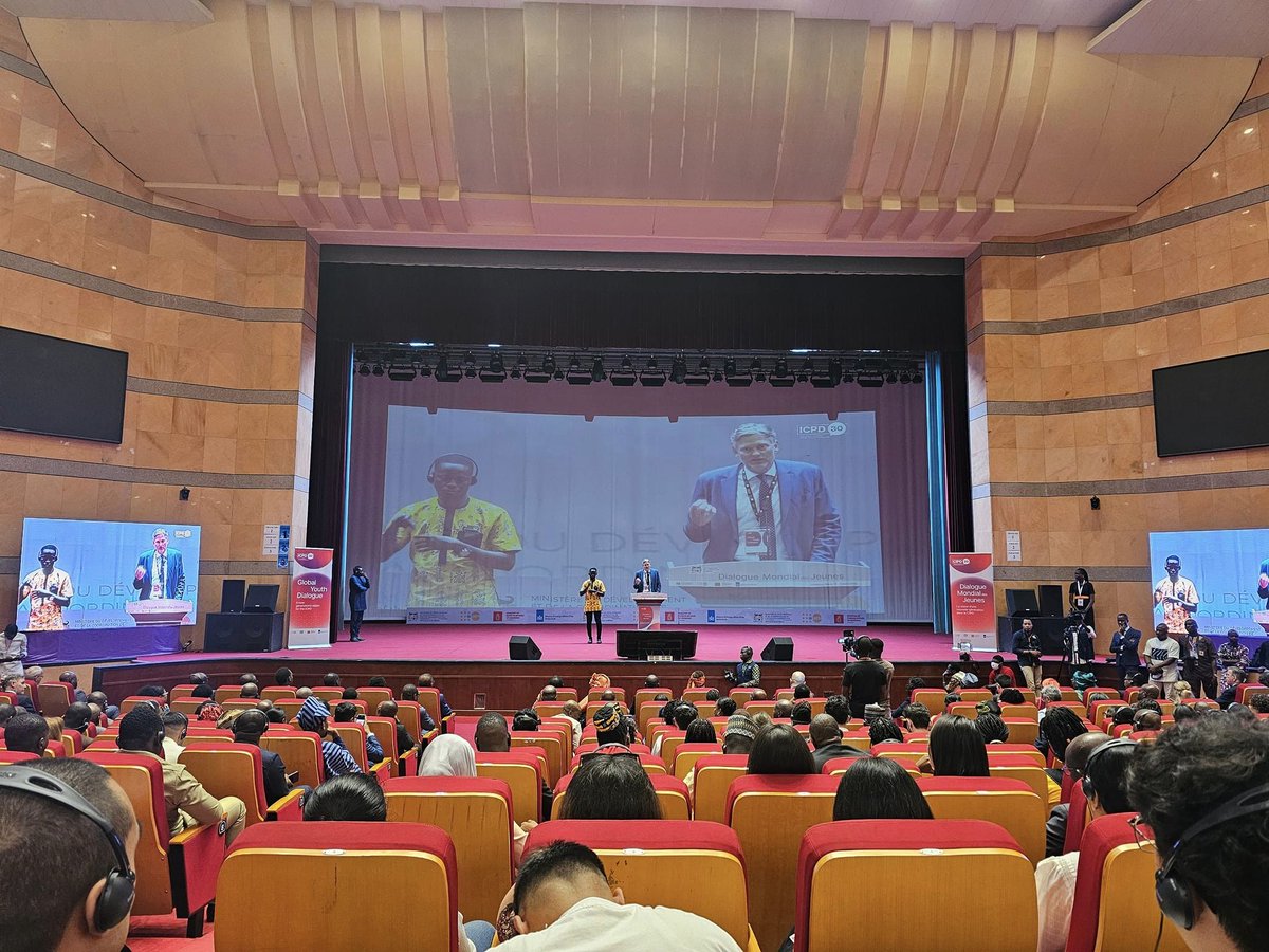 The first day of the ICPD Global Youth Dialogue with our Y-PEER AP members! It's been an incredible day filled with insightful discussions, inspiring speakers, and valuable learnings. Can't wait to continue advocating for youth and SRHR! #ICPD30 #AsiaPacific #ICPD #ICPD30GYD