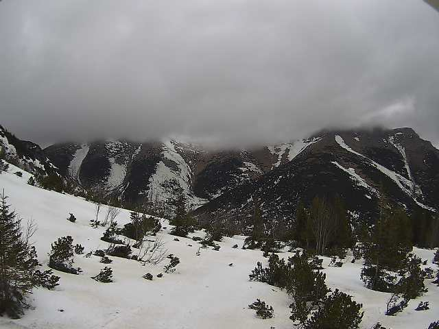 GORSKI_SWIAT's tweet image. 06.04. sobota...
#mountain_world 🏔️#TATRAS #aktualnewarunki_currentconditions 📷
warunki dziś: 🌧️🌦️, niedziela: 🌤️☀️, poniedziałek 🌤️🌤️
tpn.pl/zwiedzaj
@SOB_pl
@MeteoprognozaPL
@IMGW_CMM