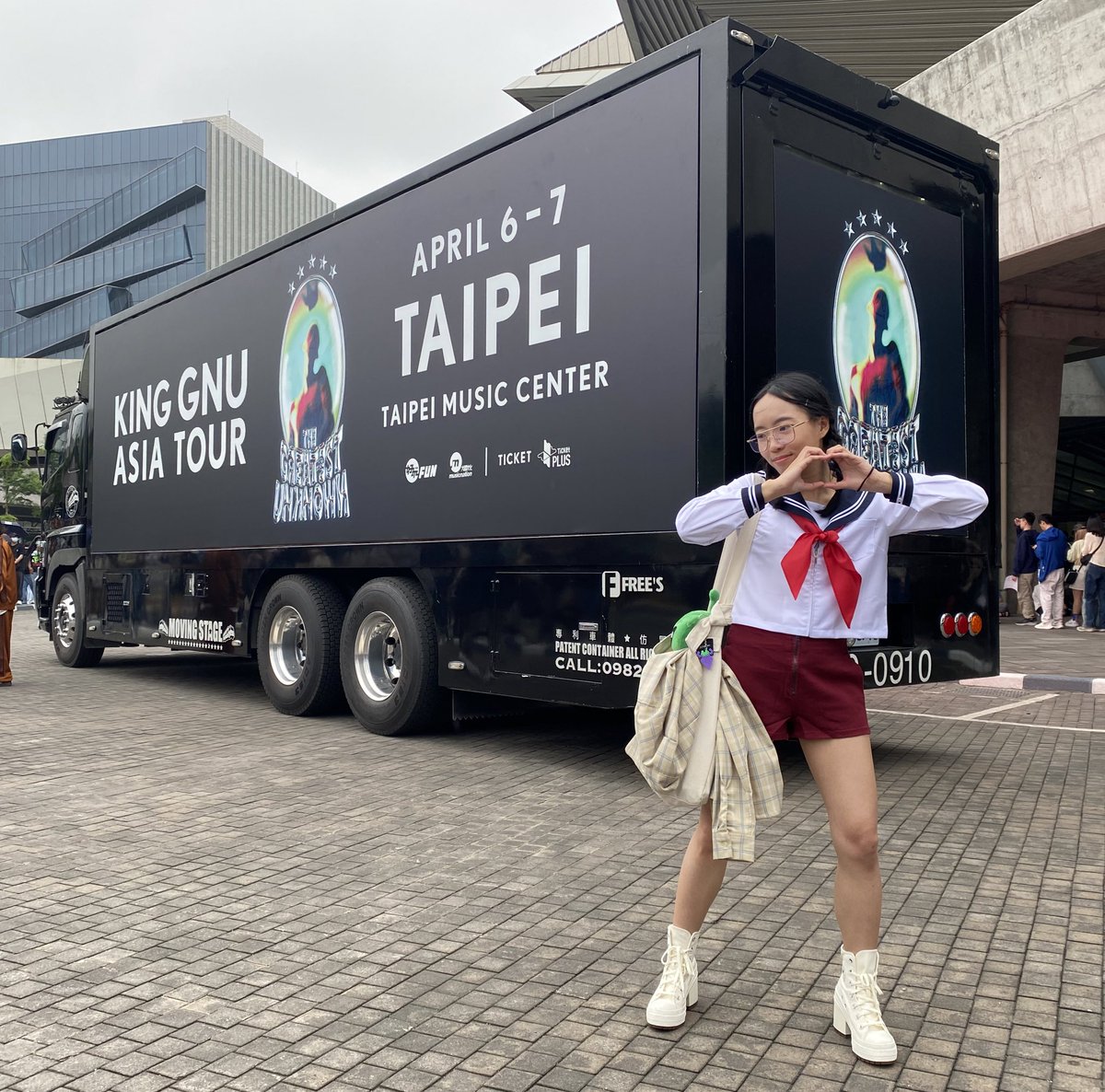 Sally12019's tweet photo. 今日は挑戦者理子です！！

#KingGnu
#TheGreatestUnknown
#AsiaTour https://t.co/jU4NkjSxzF
