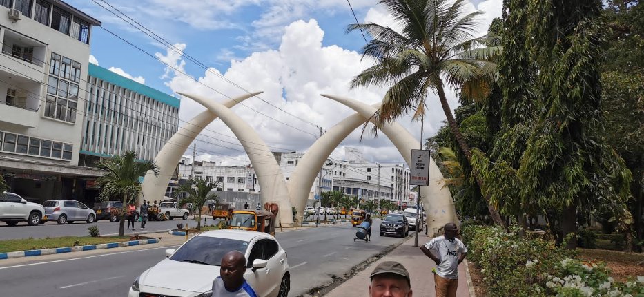 msatomedia's tweet image. Unveiling the Majesty of East Africa with Ali Lewa Tours
Embark on an unforgettable adventure with Ali Lewa Tours, your gateway to the breathtaking landscapes and unparalleled wildlife encounters of East Africa. Reach us today enjoy your safari. Contacts: +254711347792