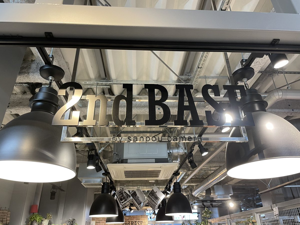 BADBOY_1975's tweet image. 【朗報】
ココ
フィルム
チョットダケ
ヤスイヨ

#film #snap #2ndbase #秋葉原 #ガード下