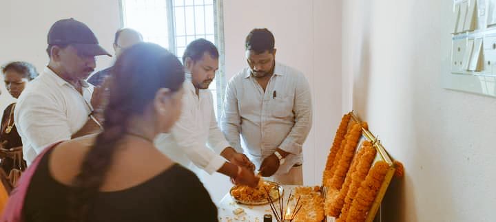 PratapPuala's tweet photo. ଭାରତୀୟ ଜନତା ପାର୍ଟି ର ପ୍ରତିଷ୍ଠା ଦିବସ ଅବସରରେ ଜ଼ିଲ୍ଲା କାର୍ଯ୍ୟାଳୟ ଠାରେ
ରାୟଗଡା ନିର୍ବାଚନ ମଣ୍ଡଳୀ
@BJP4Odisha
@BJP4Delhi
@BJP4India https://t.co/xVQxRRw8er