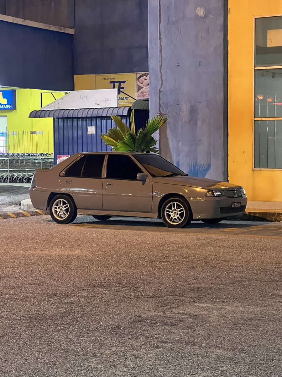chris14wilson's tweet photo. Only in Malaysia would you see a Nardo Grey Proton. One for @joncoupland https://t.co/jnKvY6KRDC