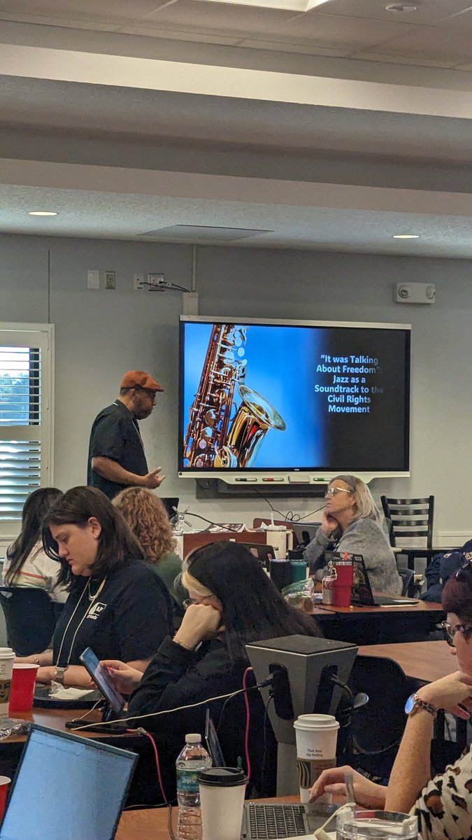 Spending the day with the fabulous @Osceolaschools and @BrevardSchools teachers learning about the Power of Music during the Civil Rights with Jamie Wilson @SalemState. #historymatters #sschat. #yayhistory
