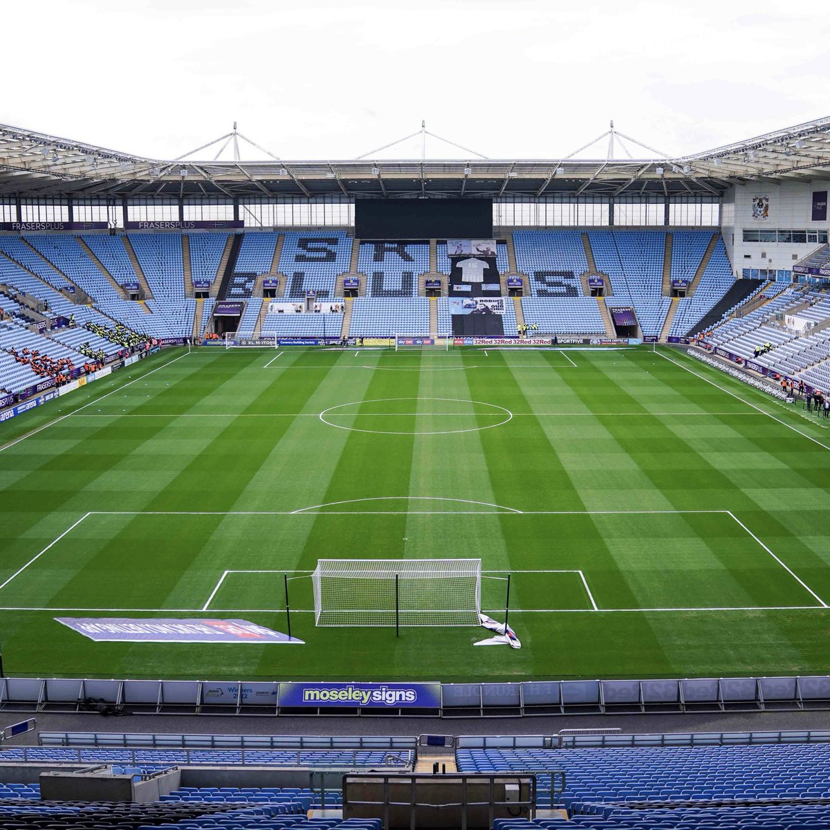 Leeds United tweet media