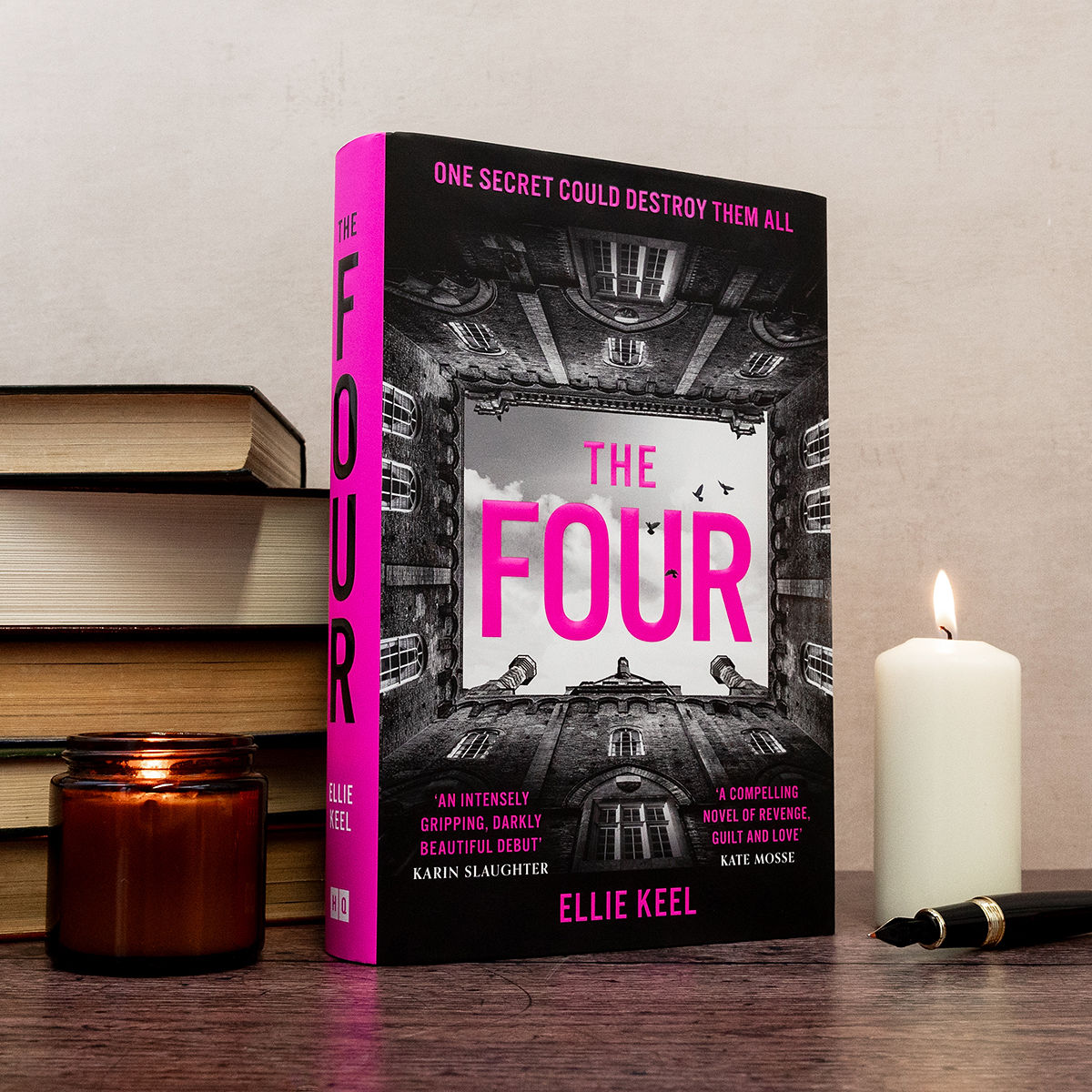 'Complex and heart wrenching and oh so gripping' ⭐⭐⭐⭐⭐ 'From the first page the action begins' ⭐⭐⭐⭐⭐ 'Vivid, visceral and unrelentingly addictive' ⭐⭐⭐⭐⭐ We love these @Waterstones reviews of The Four by @elliekeel1! Pre-order your copy 👉 bit.ly/3vAB6jr