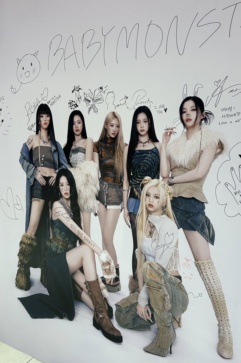 378eie's tweet photo. 베몬 팝업 꼭 가라......
사람 미어터지고 개힘든데 베몬 사랑 max되 https://t.co/ddxxKK0wsn