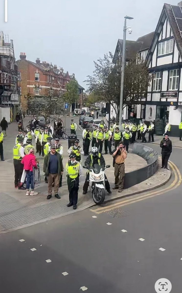 #QUESTION - Guess why this HUGE amount of police are gathered. To scare away 30 -40 men women & children, protesting against #ULEZ - have you ever seen such a mob handed response? #Police #NoUlez