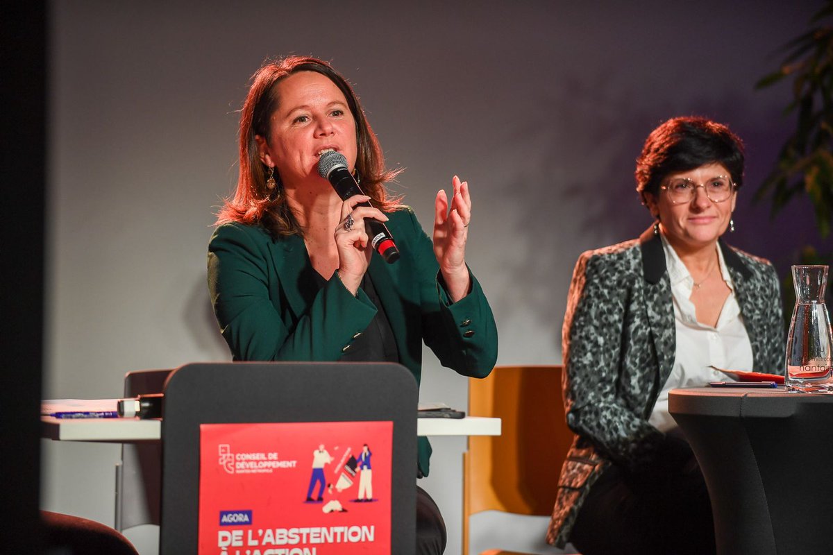 Johanna Rolland tweet media