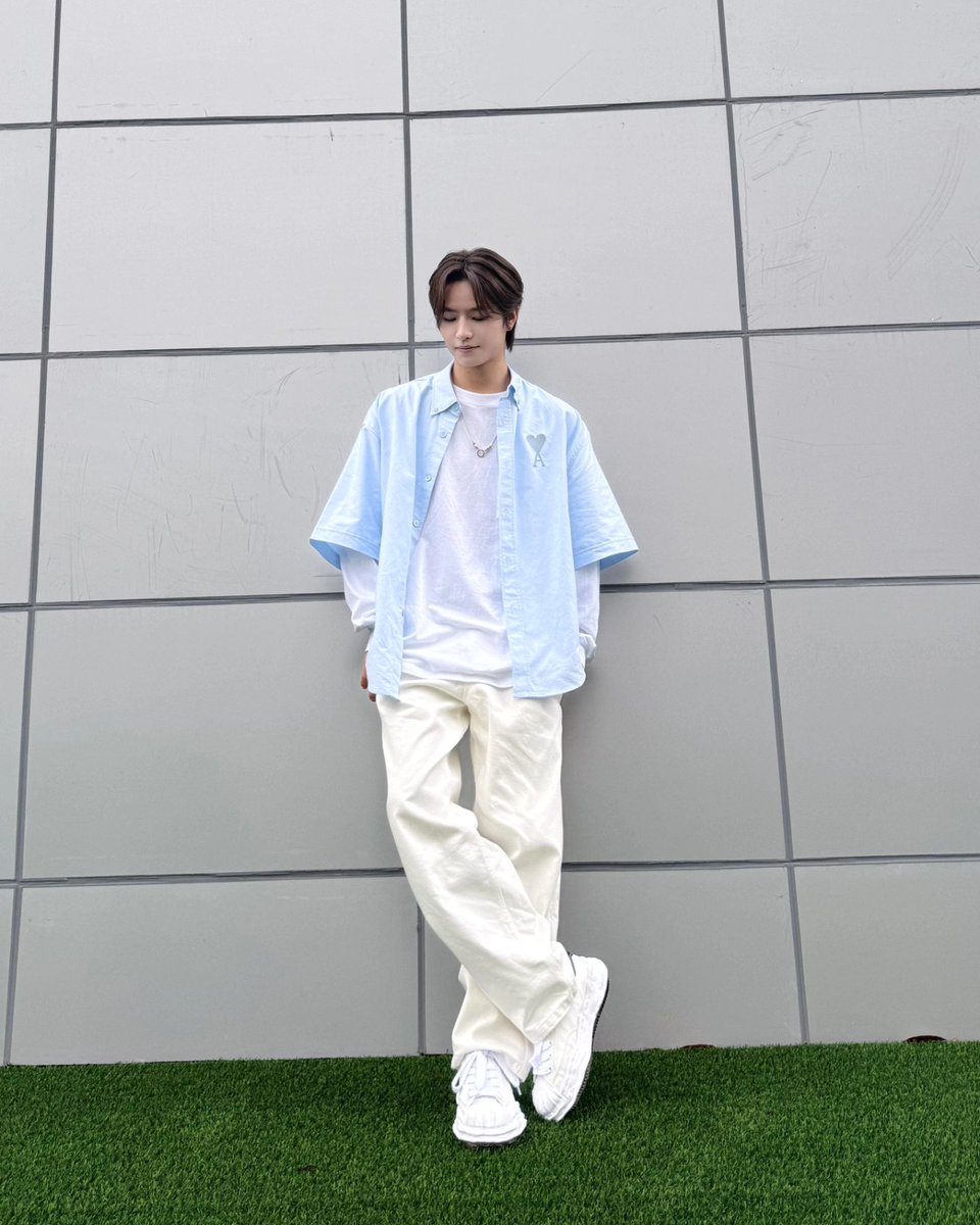 [#レビ]

曇りの日も晴れの日もLE'VEL思い☁☂

#LEV #레비 #レビ