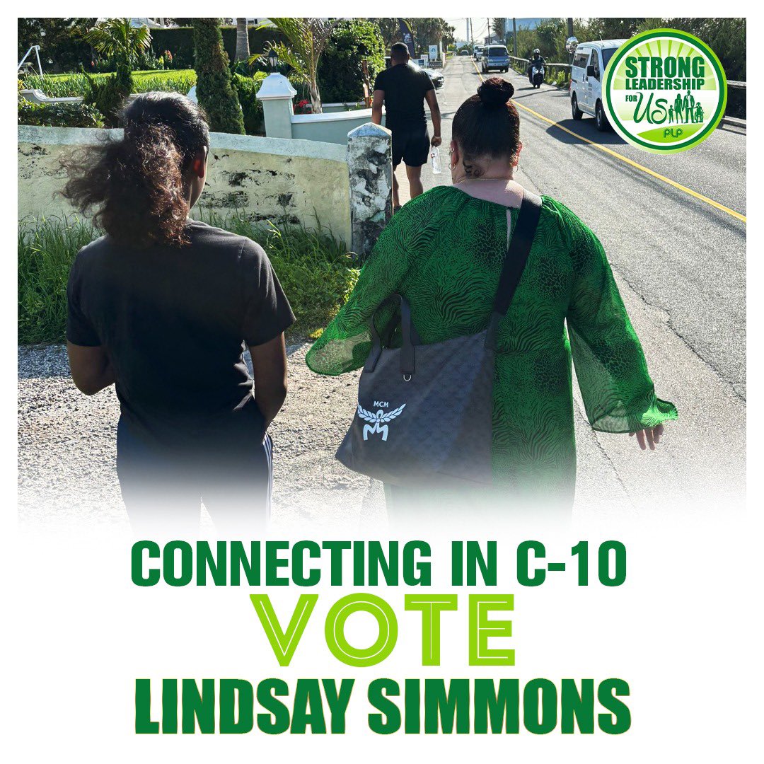 Senator Lindsay Simmons out connecting with the people of Smith's North.