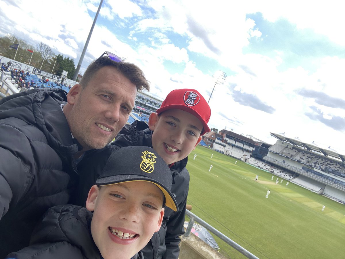 Sport weekend part 2, @YorkshireCCC vs Leicestershire at Headingley with the boys #YorkshireFamily