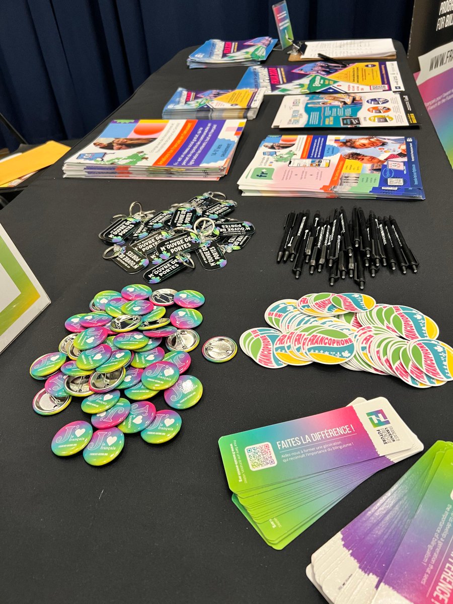 francaisavenir's tweet photo. Nous sommes présents à la conférence OMLTA aujourd'hui à Toronto et ravis de partager et d'explorer les possibilités qu'offre le plurilinguisme.
--
We’re at the OMLTA conference in Toronto today and excited to share and explore the possibilities that brings plurilingualism. https://t.co/CFZgz12vfK