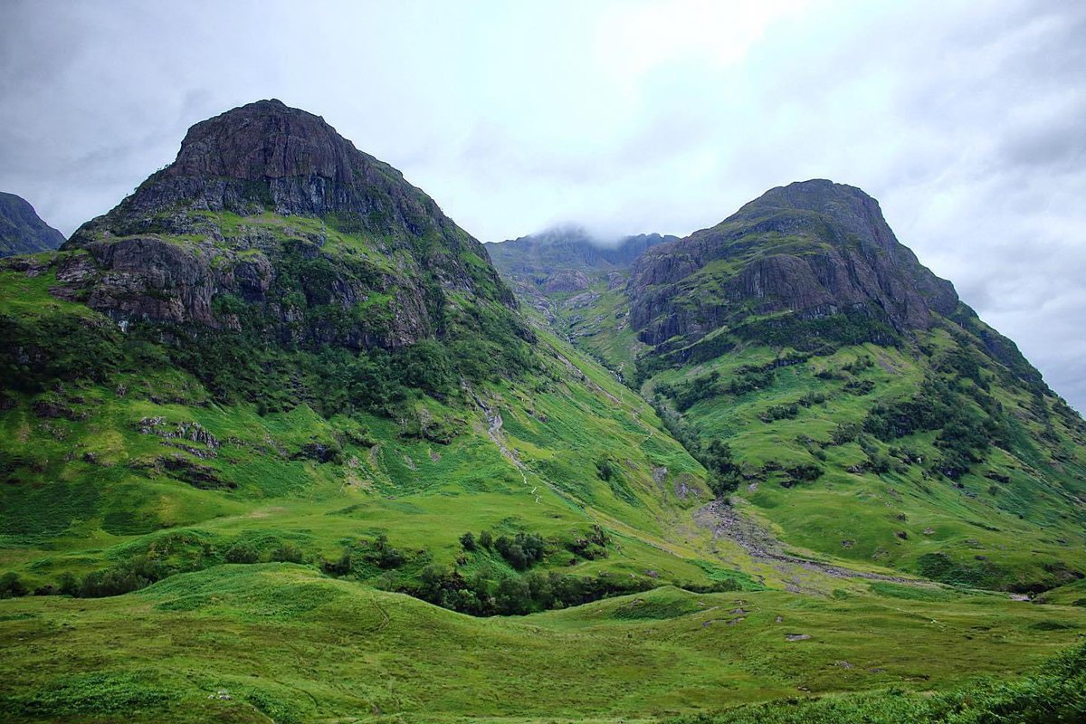 Gearr Aonach and Aonach Dubh , two of the three sisters #glencoe #Highlands #Scotland