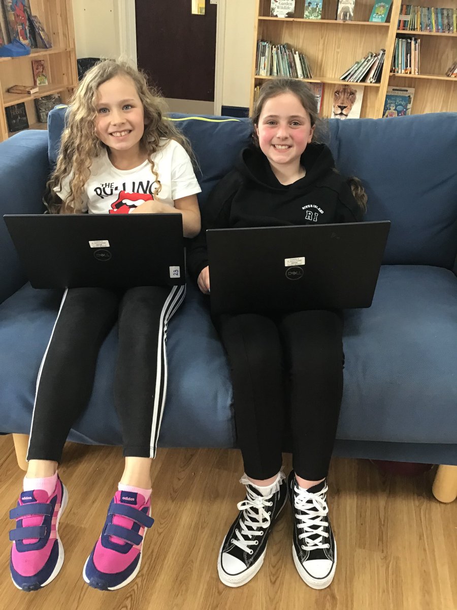 stmarys_prep's tweet image. We’ve had chocolate lolly hunts, fun outdoors, laptop gaming and craft activities during Holiday Club! 🍭⚽️🖍️

#funwithfriends #funoutdoors #holidayclub