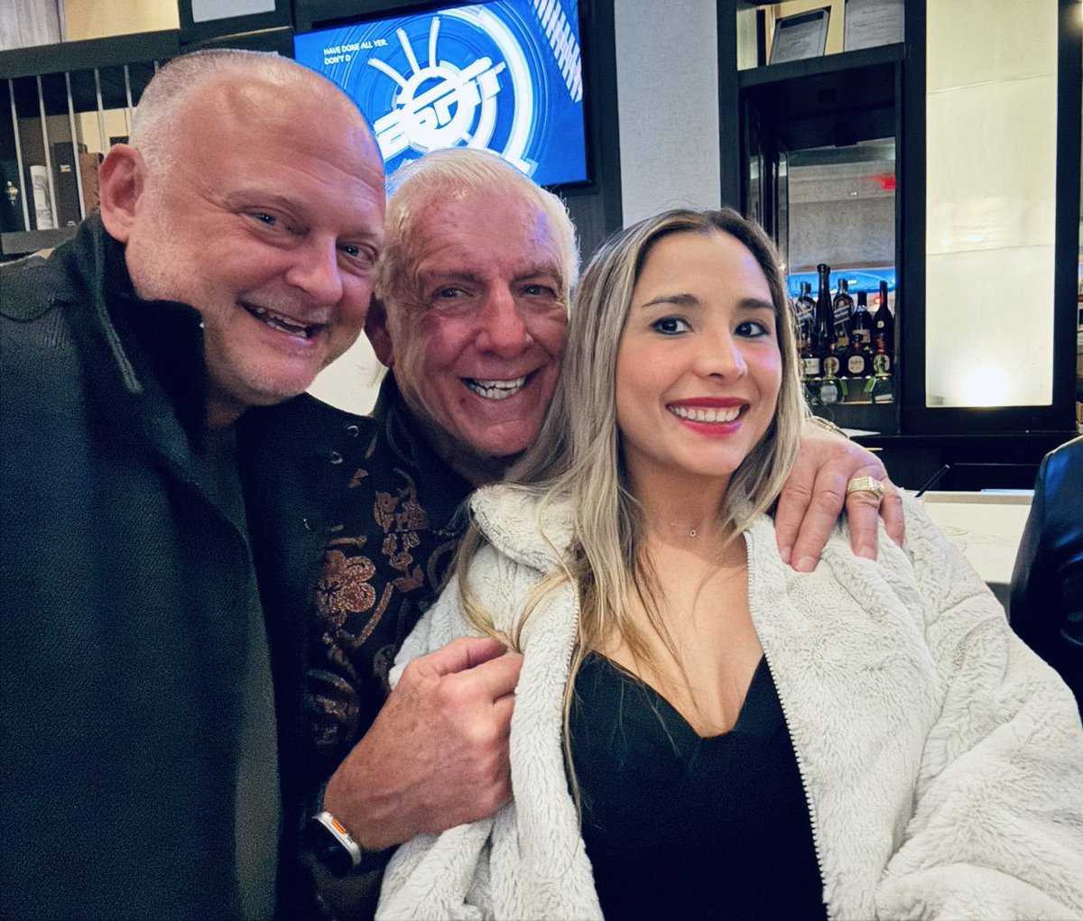 vanessadelagala's tweet photo. @JeremyBorash @RicFlairNatrBoy 
#WresMania40 https://t.co/d7pllEyZew