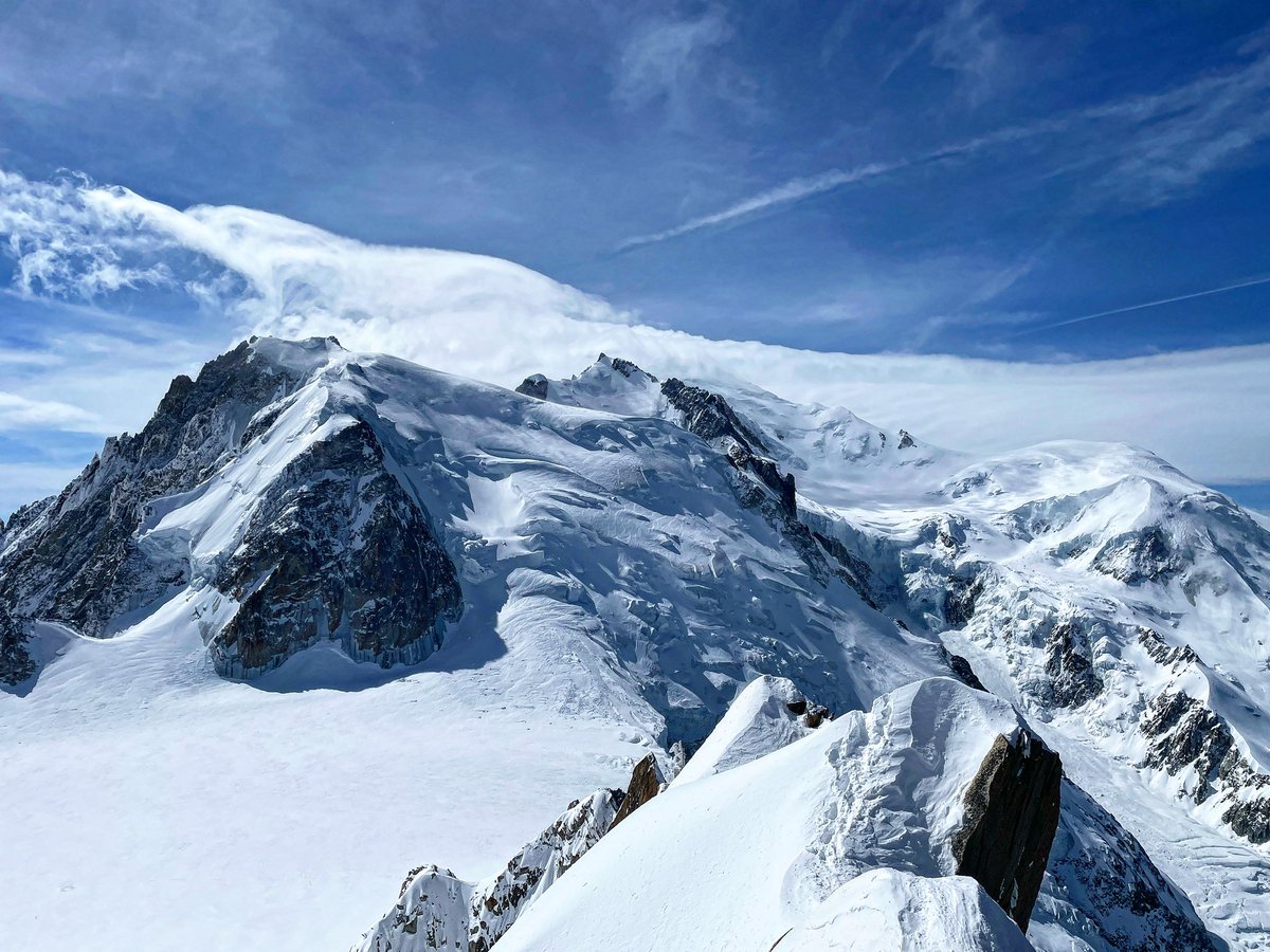 Les Alpes françaises 
Chamonix-Mont-Blanc 

#alpes #alpesfrancaises #jmlpyt #gettyimages #gettyimagescontributor 
#Shootuploadrepeat #merdeglace 
#hautesavoie