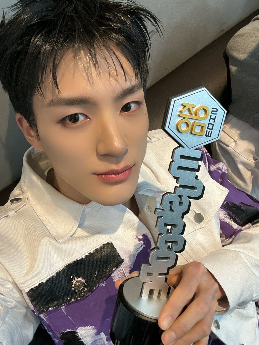 0825media's tweet photo. 240406 🐶💬 UPDATE https://t.co/Qa2U83dXaV