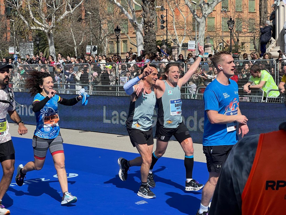 🏊‍♀️Avui #6Abr2024 celebrem el Dia Mundial de l’Activitat Física! Volem posar en valor el treball que fem per fer efectiu el dret a gaudir de l’esport com una activitat essencial pel benestar personal i que contribueix a la cohesió social i el desenvolupament comunitari 🏃🏽🏃🏽‍♀️