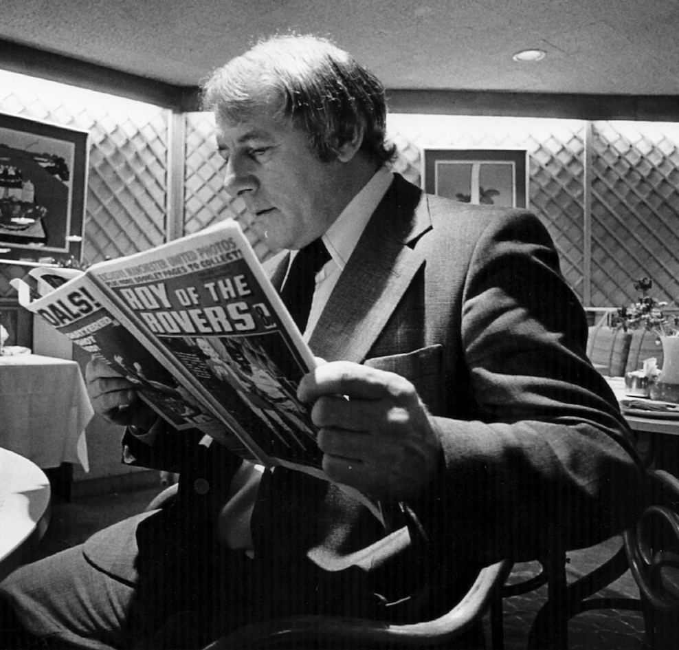 It's the morning of another Cup Final. At the Man United hotel, manager Tommy Docherty relaxes at breakfast with a copy of Roy of the Rovers. This concludes the series of Roy/Man U photos. Worth saying that no payments were involved. It was all done for free!
