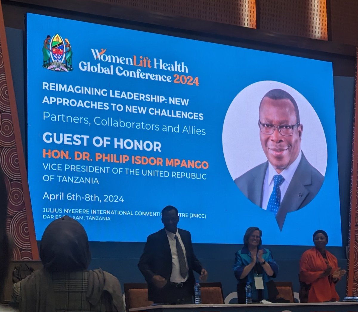 Delighted to hear the Vice President Dr Philip Mpango highlight mentorship as instrumental and key for raising women leaders in global health. #WLHGC2024 #reimaginingleadership