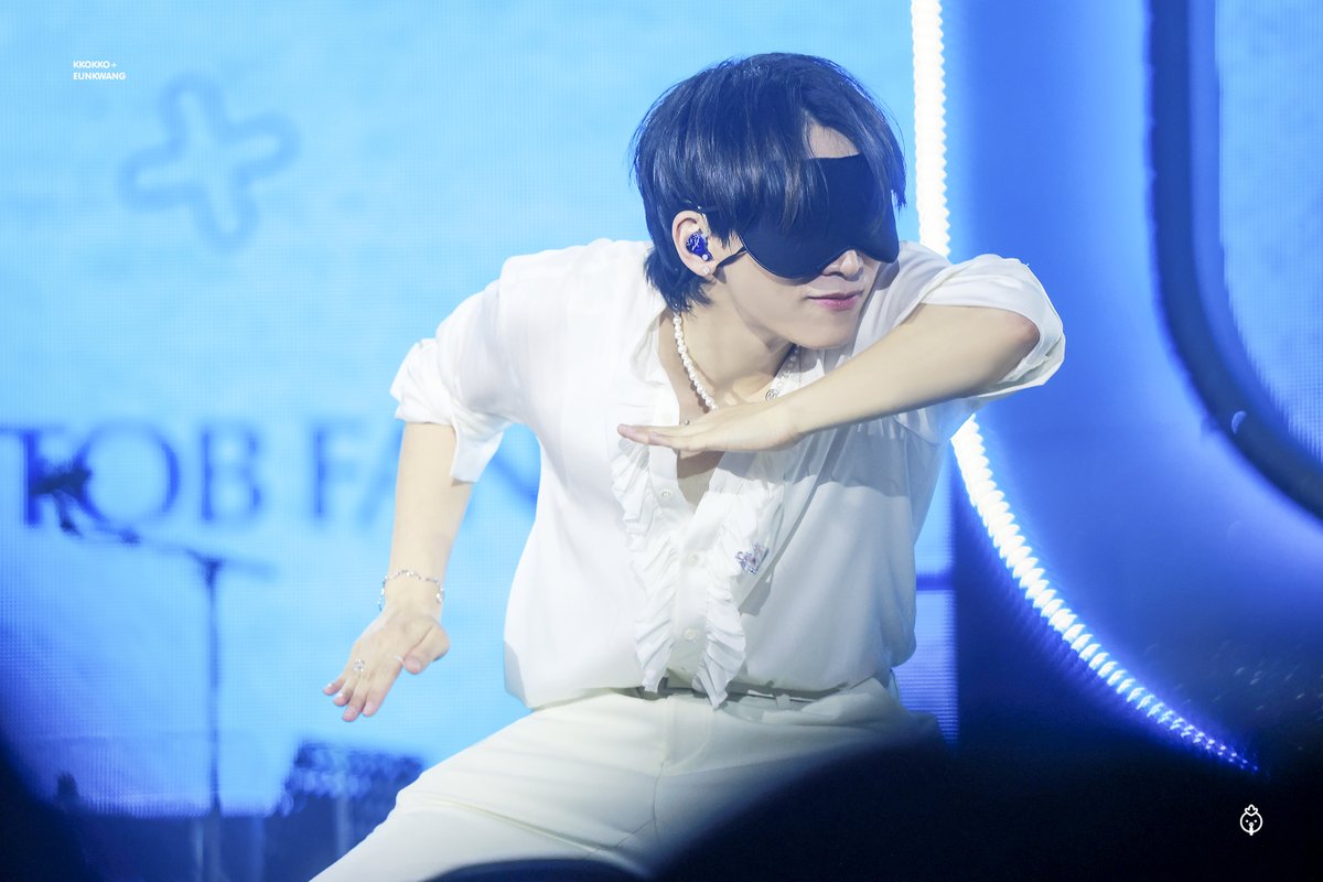 KKOKKO_1122's tweet image. 우리집 고앵이 마임 개인기😼

240323 비투비 팬콘 OUR Dream 
#비투비 #서은광 #BTOB