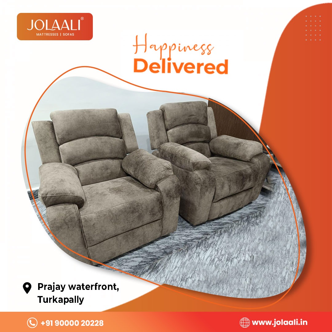 Sit back, relax, and unwind in style! Our Jolaali recliner adds a touch of luxury to any living space, making every moment a pampering retreat. 💫
