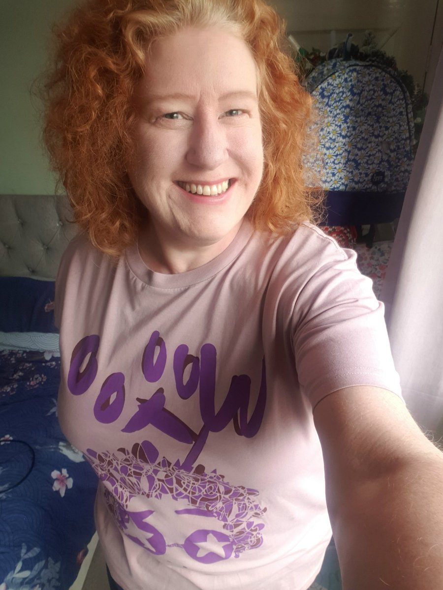 EmmaJanesLife's tweet image. Off to #HorleyLeisureCentre for their #SpringFair today 

Sporting my fabulous @masato_jones t-shirt 😊