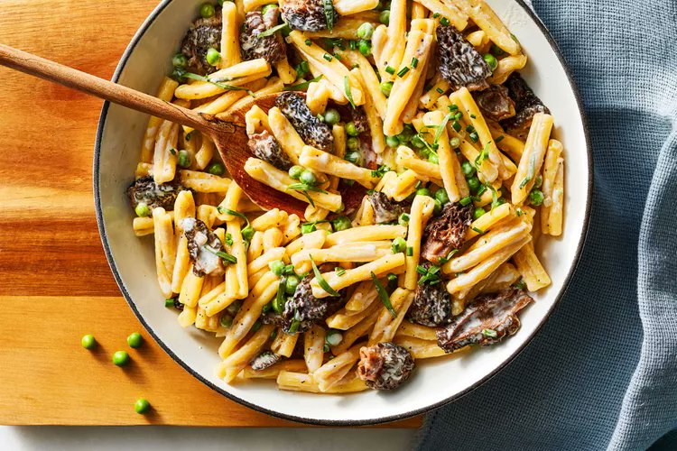 Pasta With Morel-And-Pea Cream Sauce

#different_recipes #recipe #recipes #healthyfood #healthylifestyle #healthy #fitness #homecooking #healthyeating #homemade #nutrition #fit #healthyrecipes #eatclean #lifestyle #healthylife #cleaneating #pasta #sauce