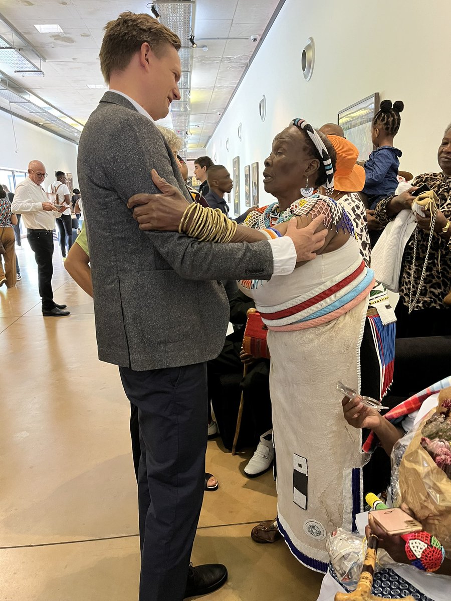 SwedeninSA's tweet photo. We are live at the opening of “Ntlo E Tsamayang: The Walking House”. An electrifying home-coming of Mme Helen Sebidi 28 lost artwork after 32 years in Sweden. https://t.co/890FTp1EAq