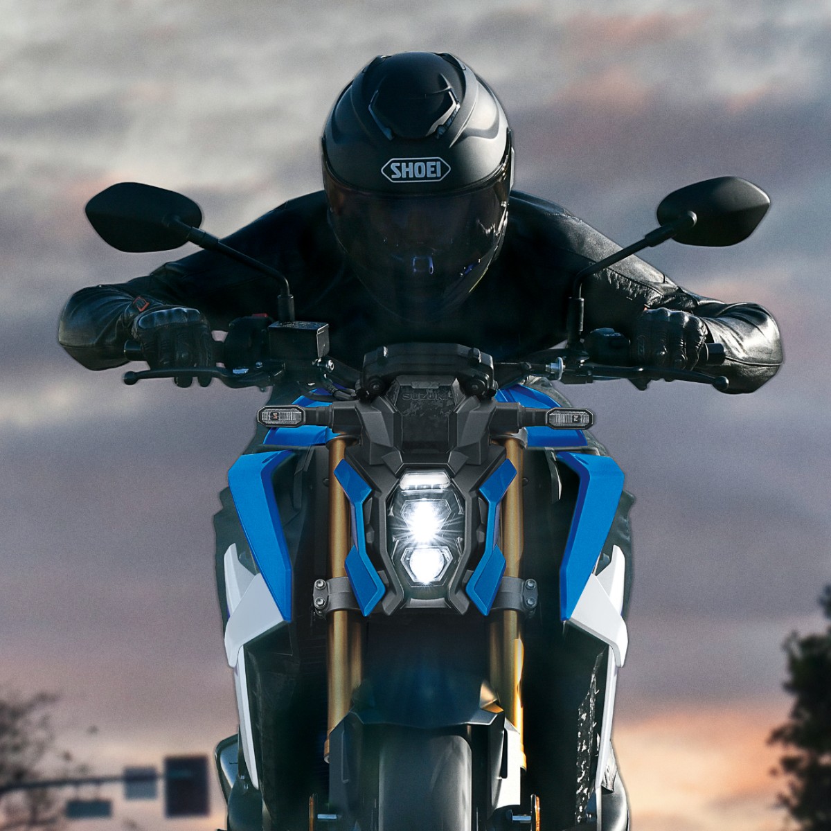 Dominate the street 👊 Superbike-derived engine and aggressive styling, now with lower than usual 4.9% APR. szuki.co/U1D1 #StreetBike #SuzukiBikes #Dominate