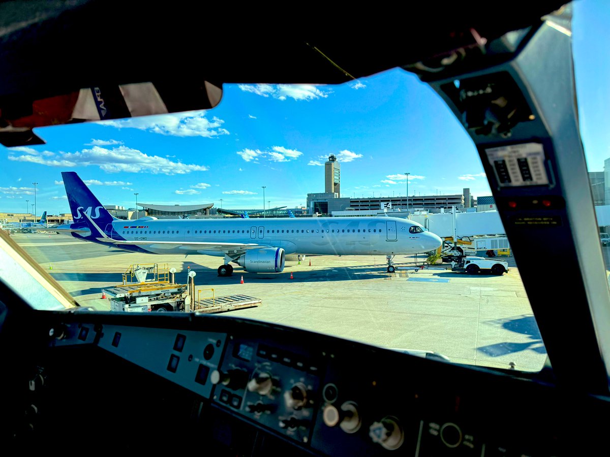 Boston-Logan Intl’,ready to fly across the pond 🌎 🇺🇸 🇪🇸 ✈️