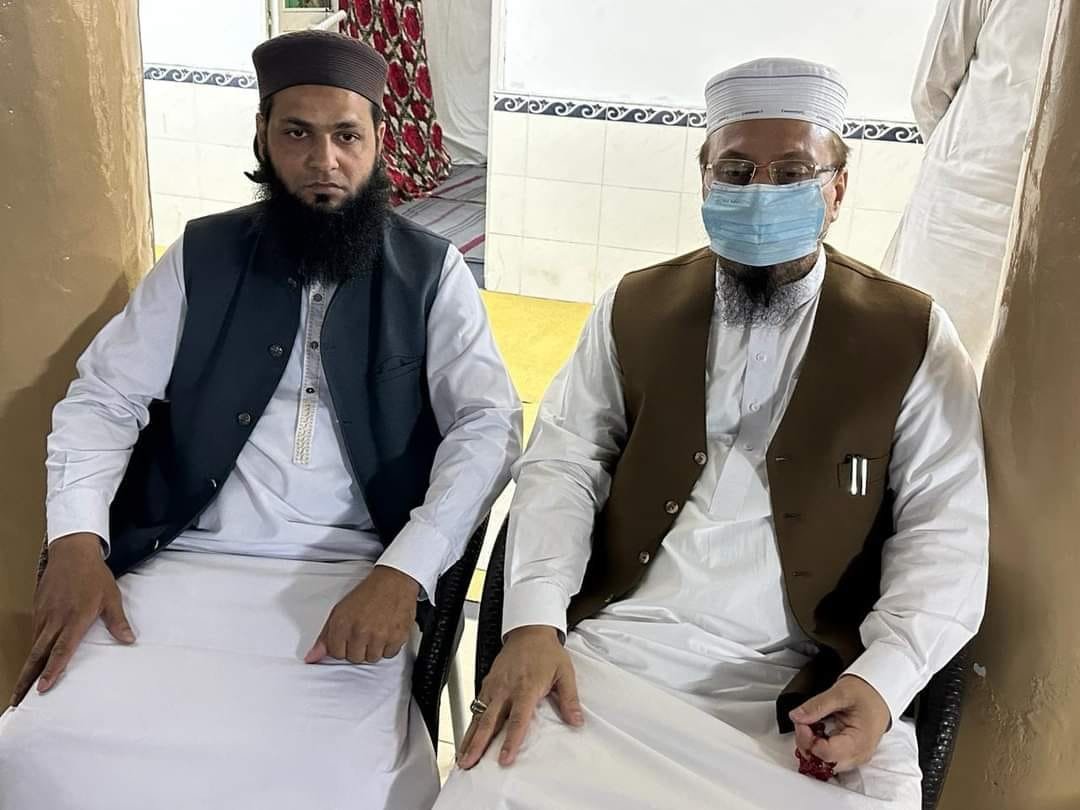JIPOfficial's tweet photo. لاہور- قائم مقام امیر جماعت اسلامی پاکستان لیاقت بلوچ نے جمعیت اتحاد العلماء لاہور کے صدر مولانا مختار سواتی کی دعوت پر جامعہ مسجد علی بلاک میں  ختم قرآن کی تقریب سے خطاب کیا۔ اس موقع پر قاری وقار چترالی و دیگر بھی موجود تھے۔ https://t.co/LP57s4kdRp