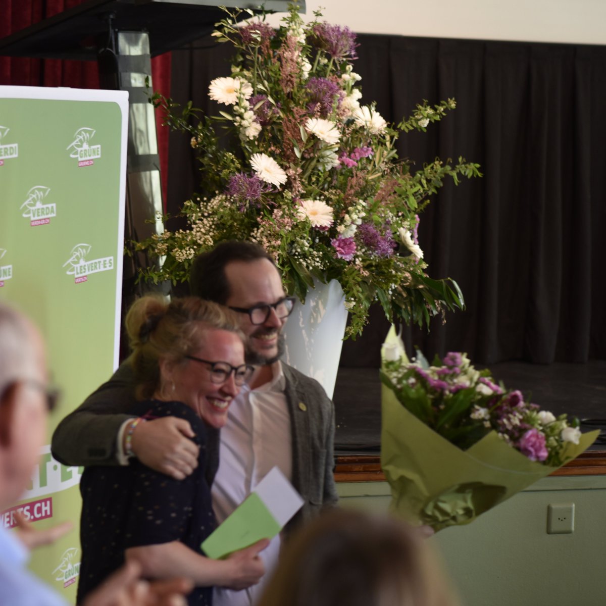 Gefühlt eine Million Ideen am Tag und eine unglaubliche Energie. Danke für deinen riesigen Einsatz für die GRÜNEN, Balthasar! 💚 (1/4)