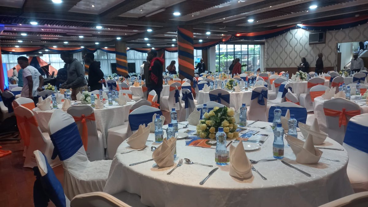 nyotanjema_re's tweet photo. The calm before the celebration!
Our venue is bathed in sunlight and GLAM awaiting the arrival of our guests for the title deed handover ceremony.
Stay tuned as we prepare to make homeownership dreams a reality!
#HandoverDay #NewBeginnings #RealEstateJourney #TitleDeedsHandover #NyotaNjemaDelivers