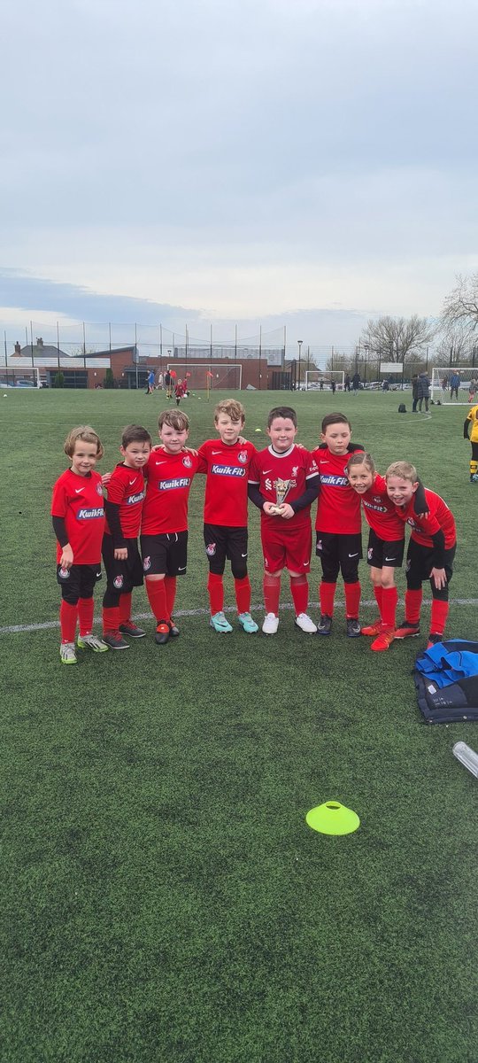 SouthLiverpoolA's tweet photo. Good game today the lads put in the work with it finishing 2-2. MOTM for our newest player Issac who settled in well bagging himself 2 goals aswell 👌🏆⚽️⚽️

#kwikfit 
#southliverpool https://t.co/mRXcKGDs3P