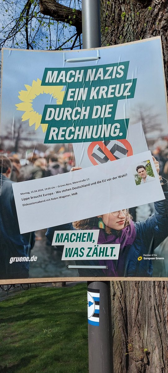 GrueneLage's tweet photo. Das erste Plakat gesichtet #Detmold https://t.co/KMgYH1UXzt