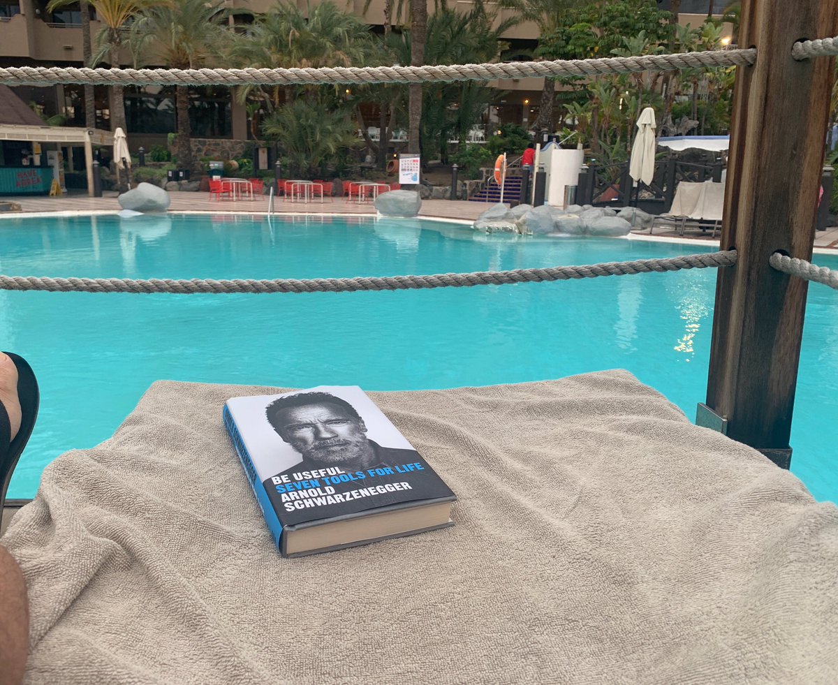 meddidocc's tweet photo. Love it! #brainatrest #pool #reading #seventoolsforlife #Schwarzenegger #lifeofbrain
https://t.co/9MNK68croF https://t.co/8A1ym9X7bl