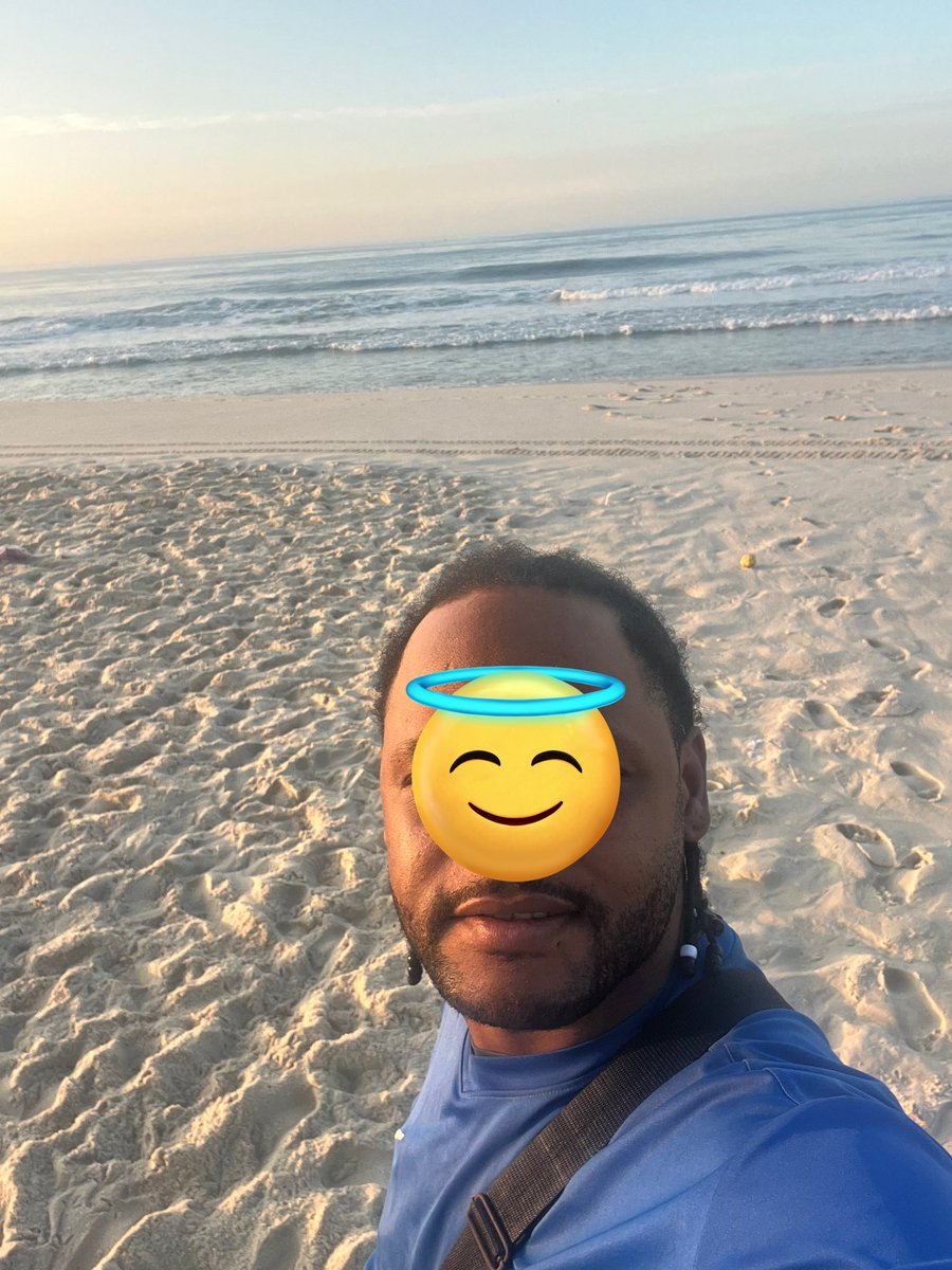 Nieverson6's tweet photo. ~ SENHOR, entrego meu dia em tuas mãos." 🤚🙏🏽🍀❤️ https://t.co/73vm1HMxRQ