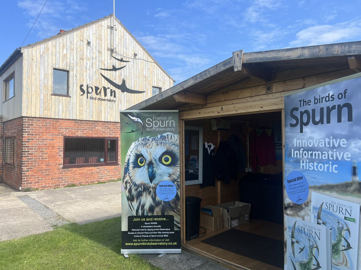 If you’re visiting Spurn today, the Info Hub at the Obs’ will be open between 12pm and 13:30 so call in for all the latest bird news, Friends of Spurn membership cards and SBO merch!