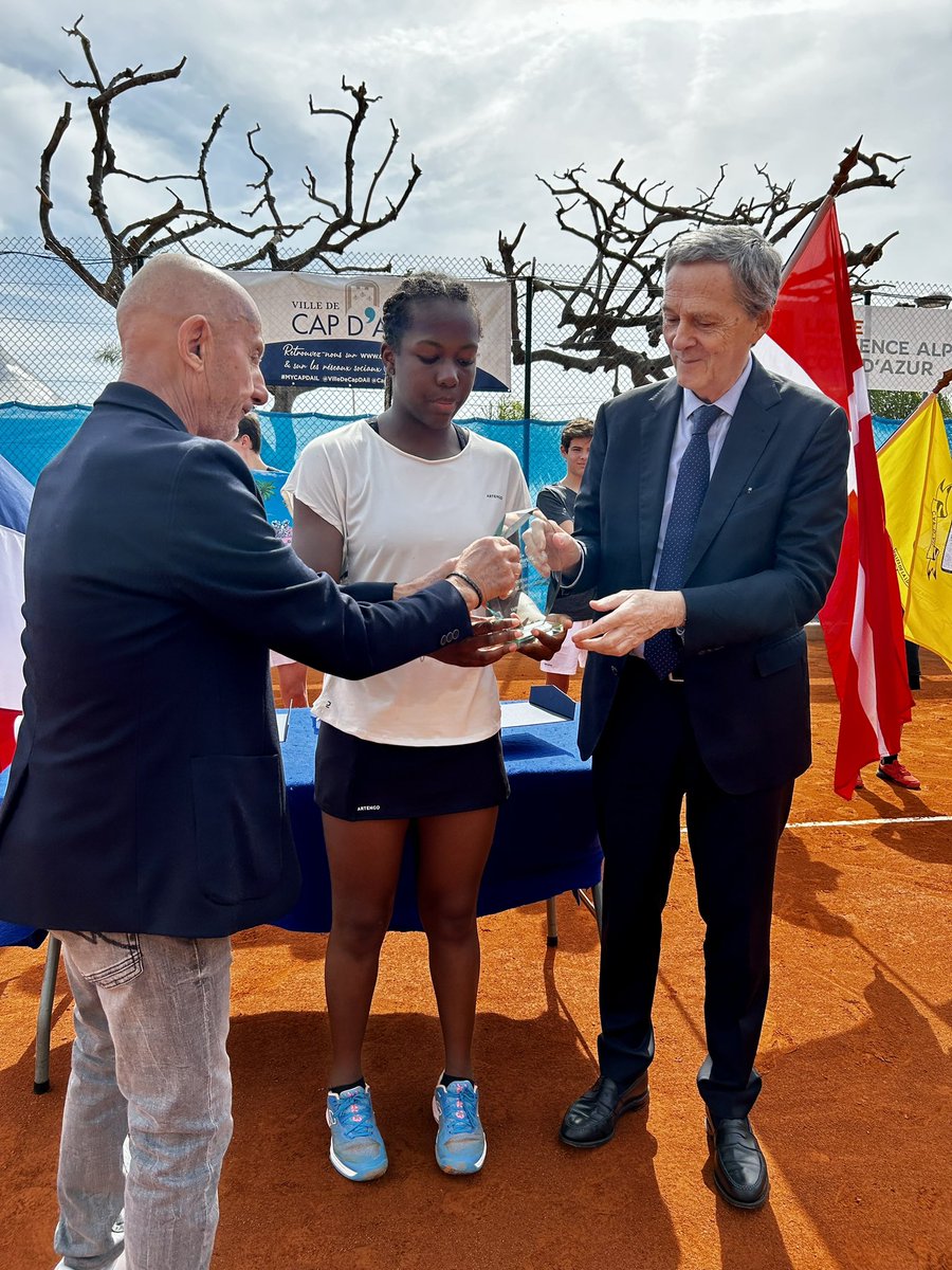 Xavier Beck tweet media