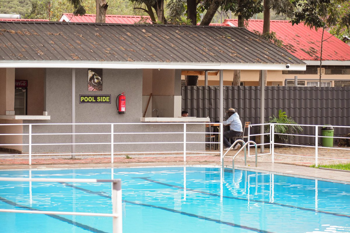 benstake's tweet photo. Next Saturday 13th April kuna event hapa Eldorado, Nakuru. The event ni Oldies and Soul by the Pool (Back to the 90s). Kuna deejays na Kuna live band. Food and drinks kwa wingi. Entry ni free. Location ni karibu na Lanet Gate ya Lake Nakuru National Park. Like a KM. https://t.co/npQmqgBZyK