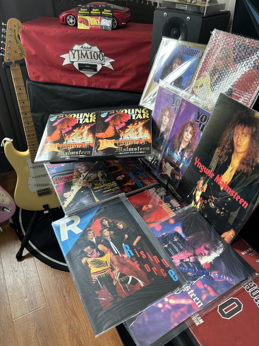 DODYJM308's tweet image. Yngwie Malmsteen Young Guitar & Fender & Marshall YJM100 #yngwie #yngwiemalmsteen #fender #marshall @OfficialYJM