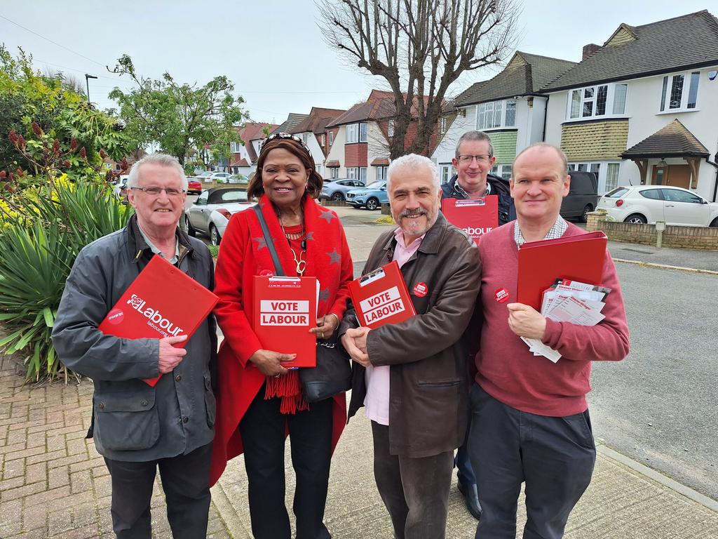 Edith M (@edithmacauleym) on Twitter photo Lovely day for canvassing today with Eleanor Stringer the Parliamentary Candidate for Wimbledon and Sadiq Khan on the 2nd May. Delighted with the support for the Labour Party <a href="/SadiqKhan/">Sadiq Khan</a> Lovely day for canvassing today with Eleanor Stringer the Parliamentary Candidate for Wimbledon and Sadiq Khan on the 2nd May. Delighted with the support for the Labour Party <a href="/SadiqKhan/">Sadiq Khan</a>