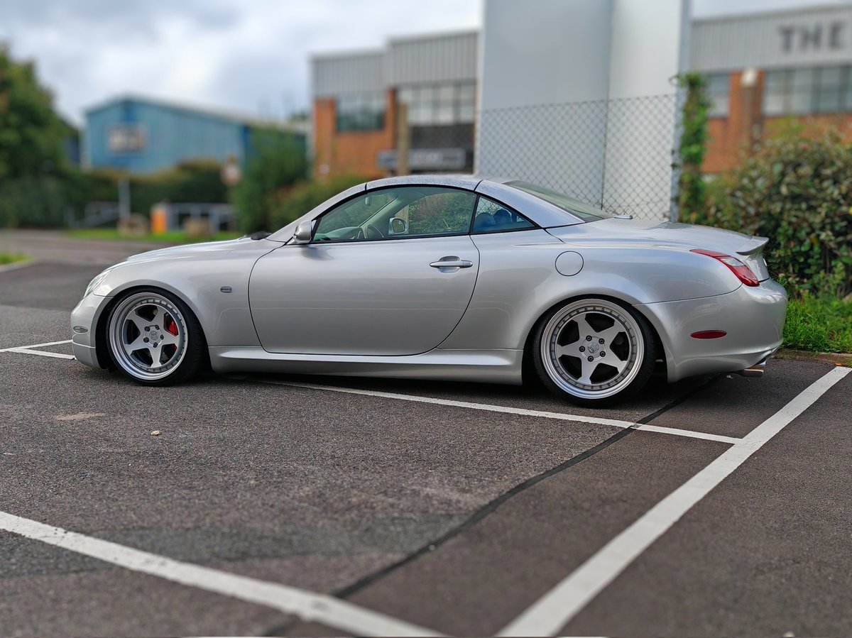 ddchambo's tweet photo. @RoadworkUK I'm a fan 👍👍 https://t.co/57Mp1f298h