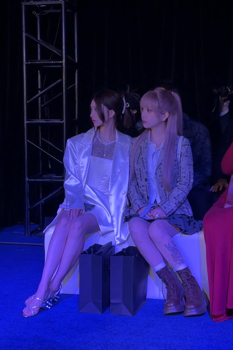 親友とのファッションショー💖 https://t.co/Tayt5skjlT